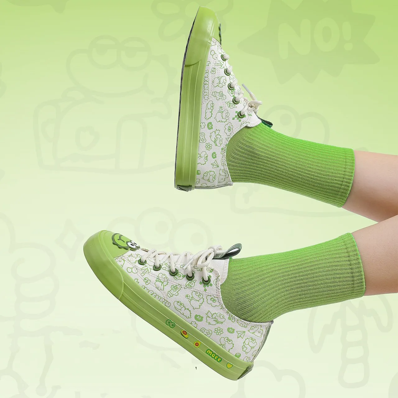 Cute Cartoon Crocodile Print Canvas Shoes