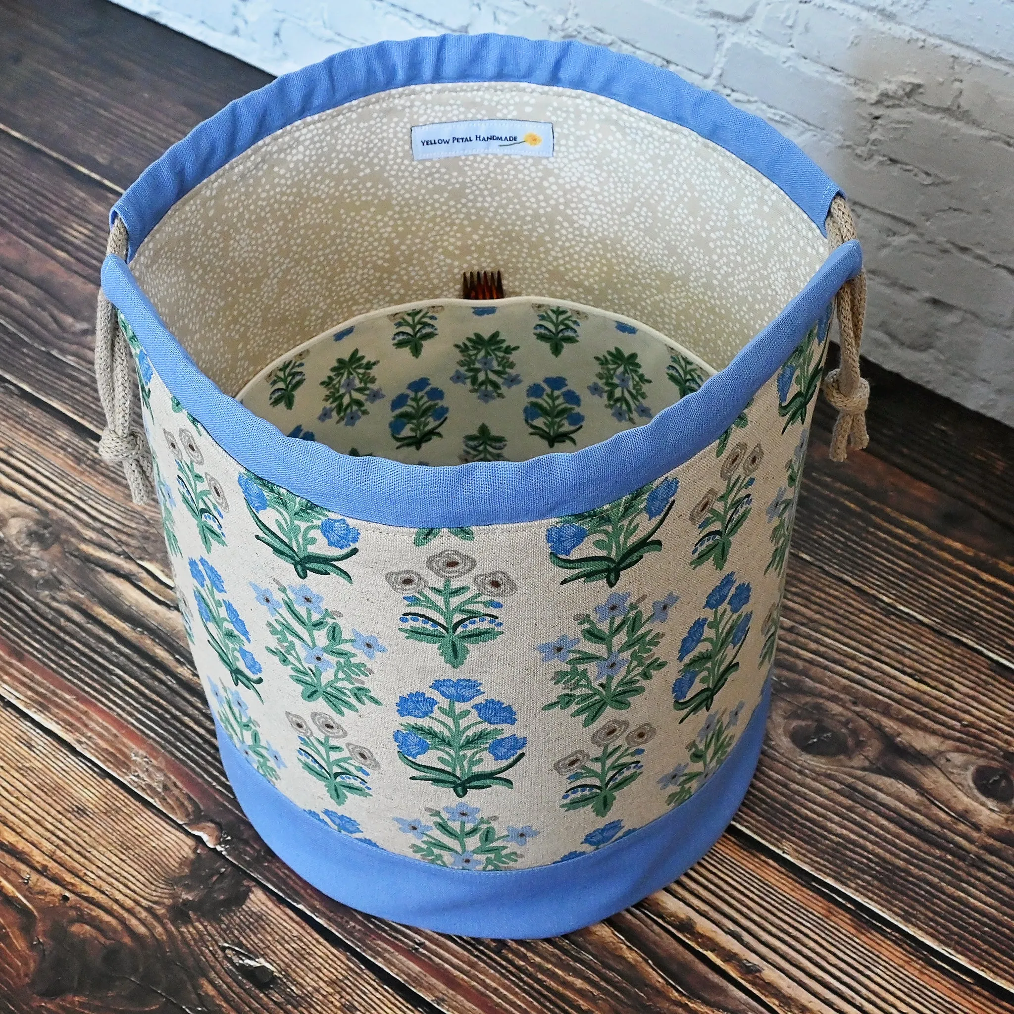 Pretty Canvas Bucket Bag